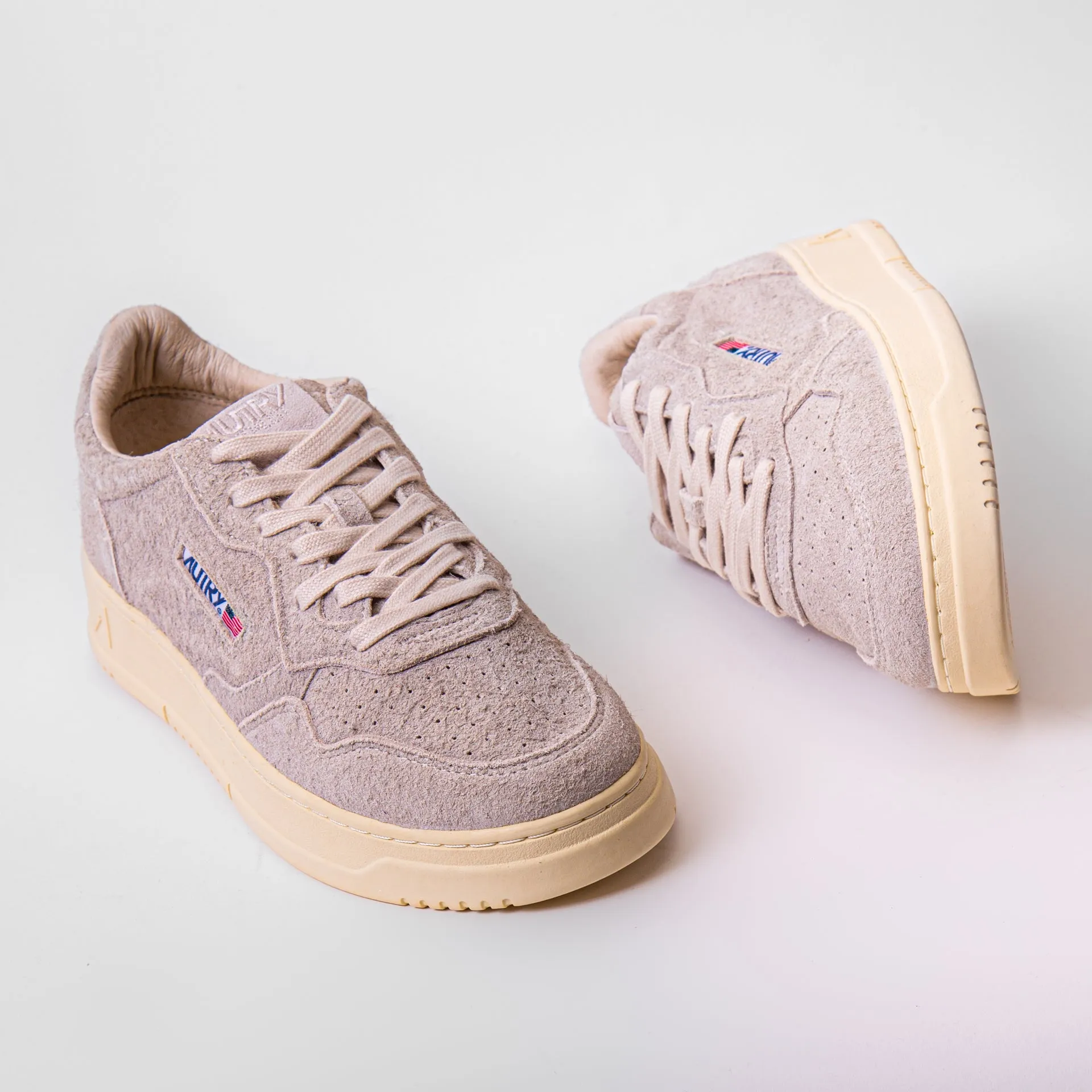 AUTRY SNEAKERS MEDALIST AULM-S4 15