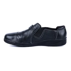 Clarks Cheyn Madi Loafers Leather Black Colour For Women