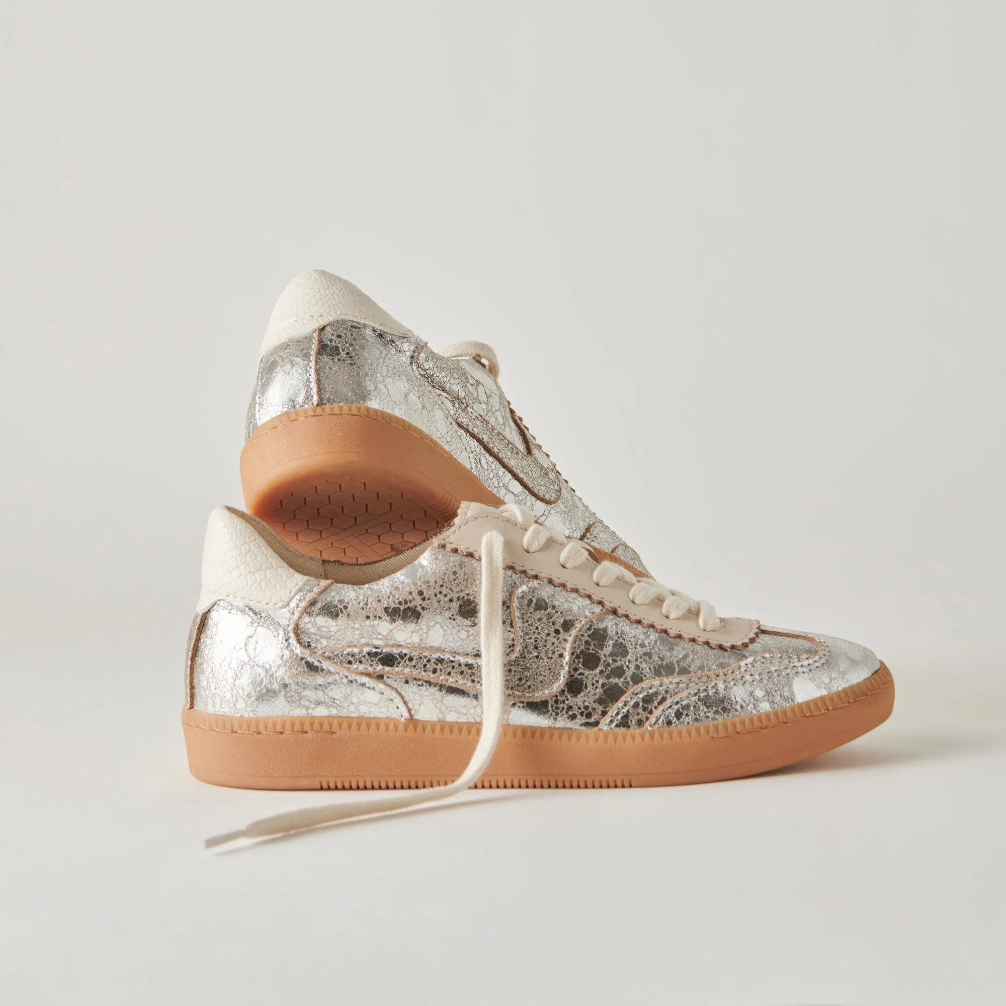 NOTICE SNEAKERS SILVER DISTRESSED LEATHER - re:vita