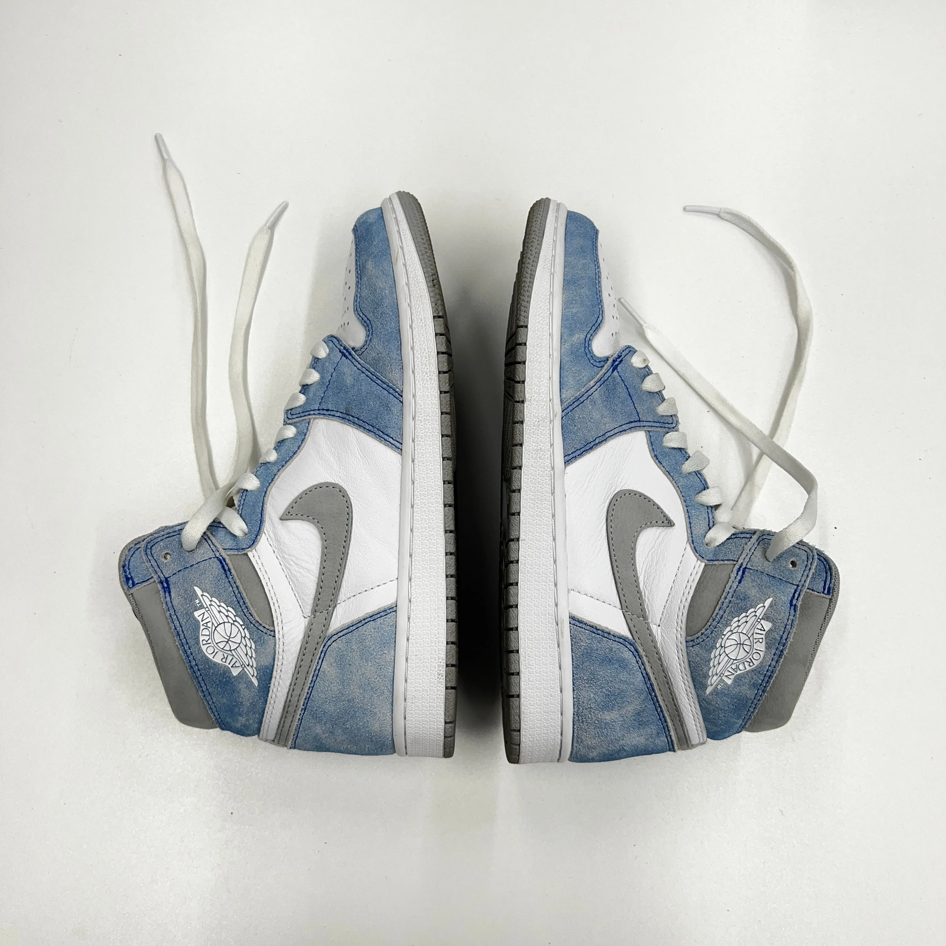 PRE LOVED - JORDAN 1 RETRO HIGH OG HYPER ROYAL (M)