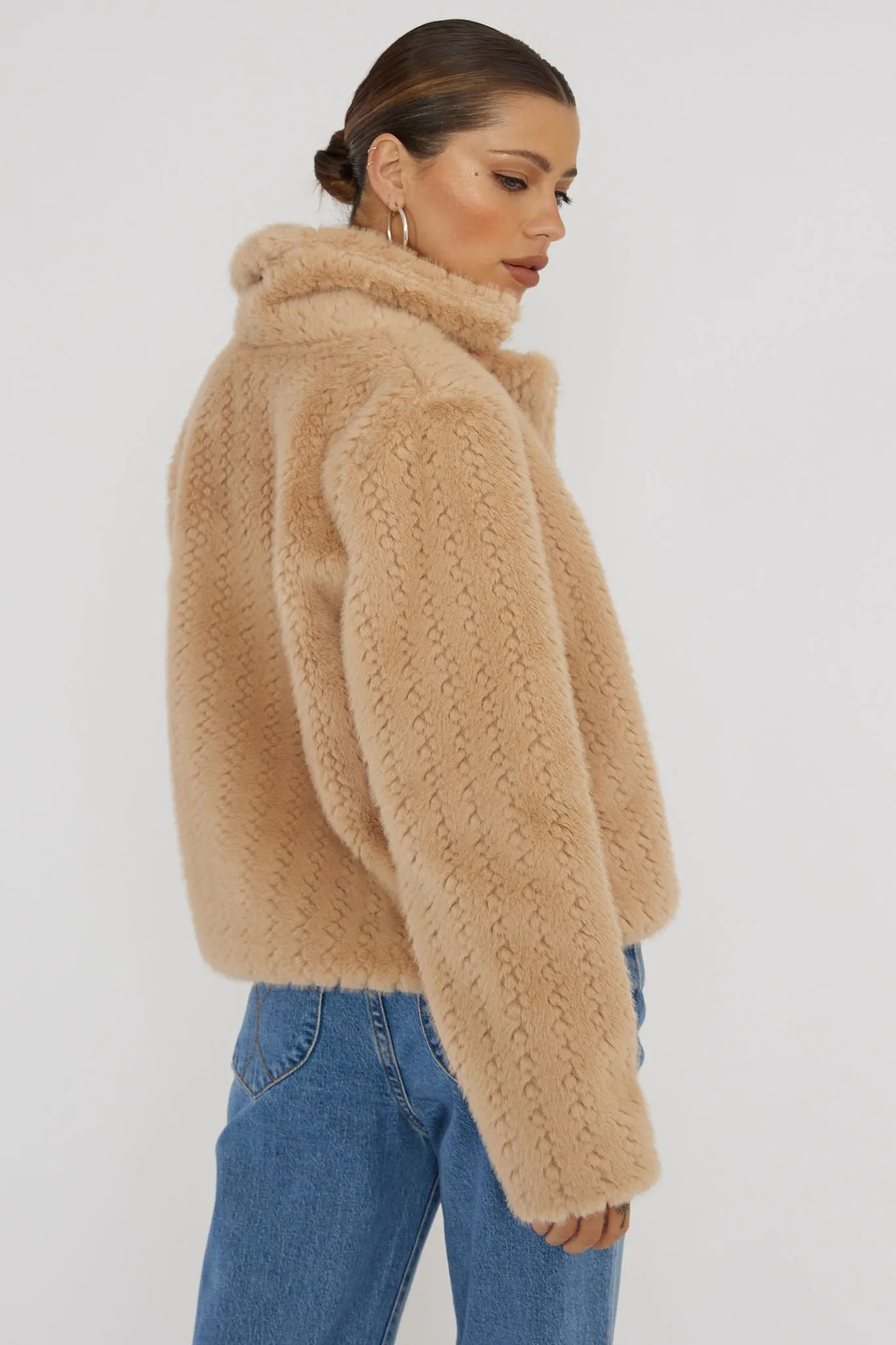 Savelle Notch Lapel Faux Fur Jacket Camel