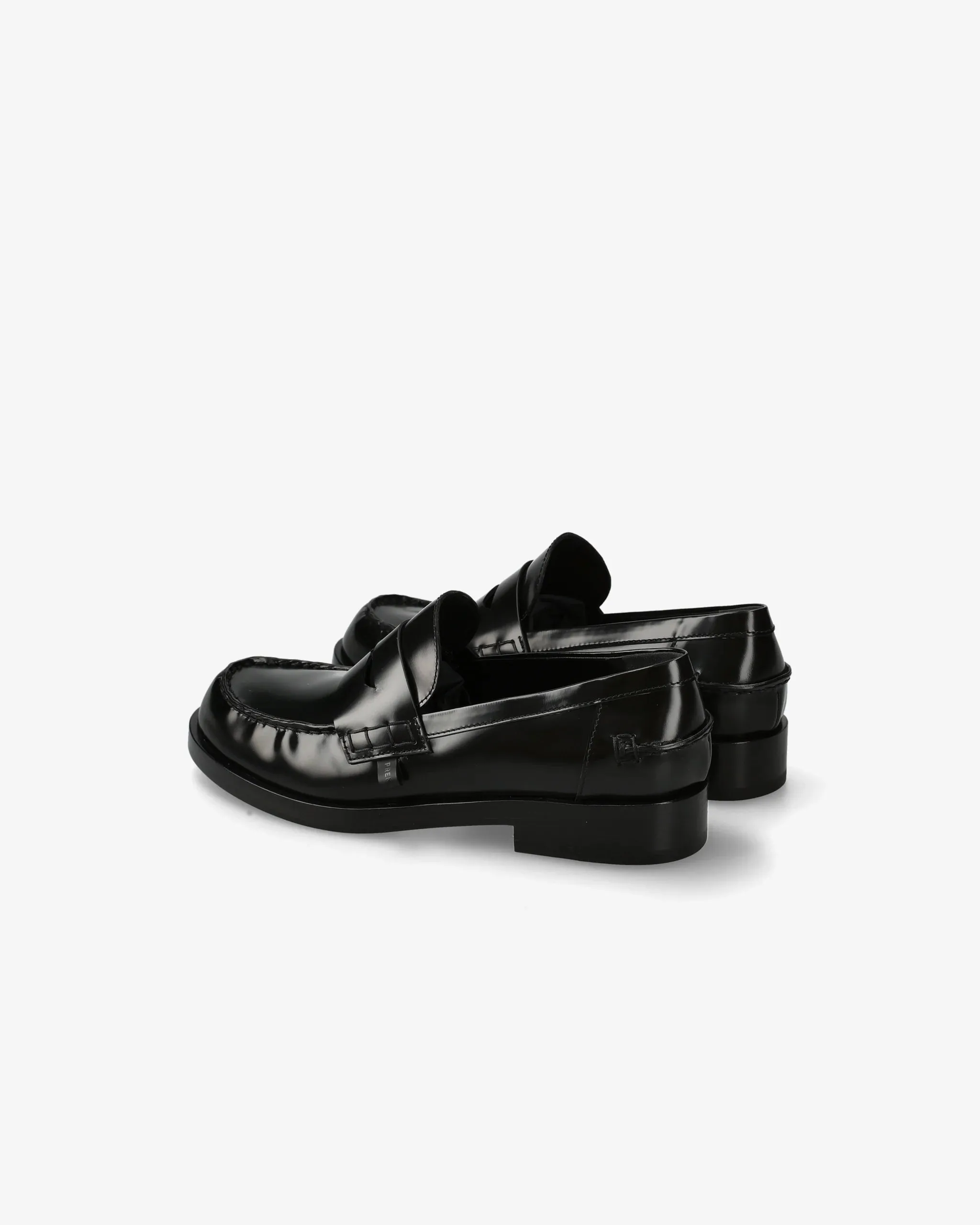 Siria loafers M6851A in polished black calf leather