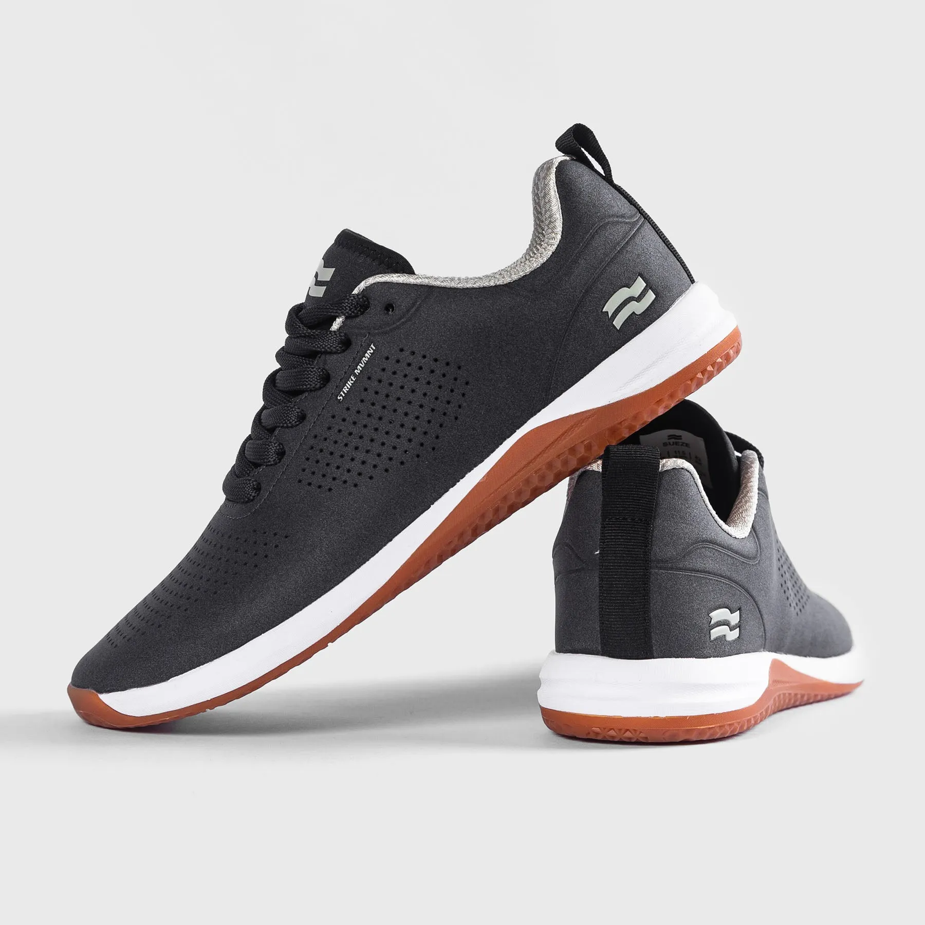 STRIKE MVMNT - SUEZE TRAINER - MATTE BLACK/GUM