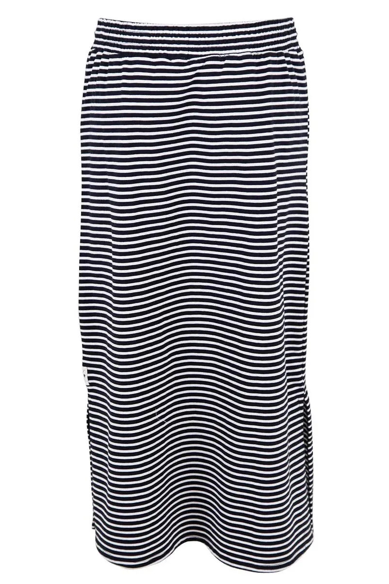 Travel Skirt in Navy / White Stripe